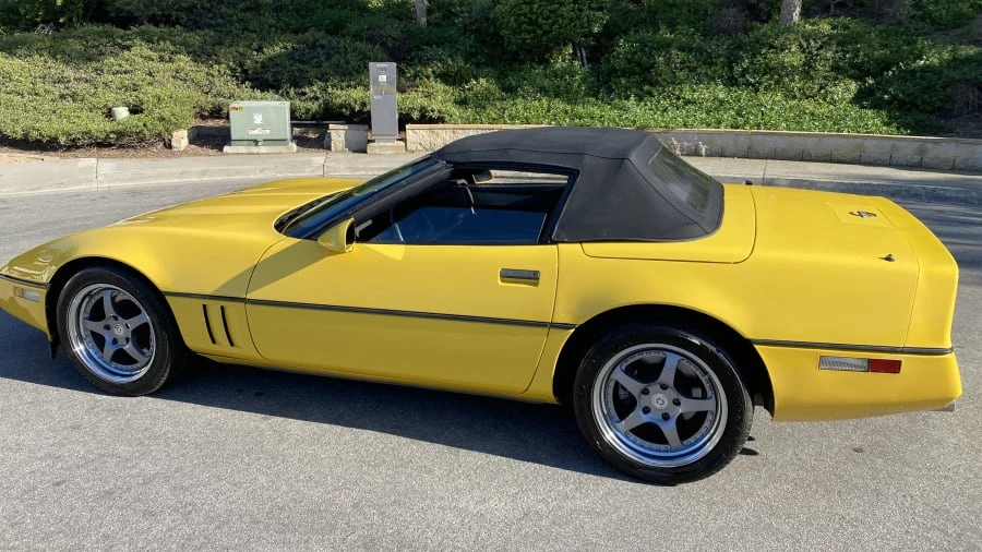 1986 Chevrolet Corvette C4 - Image 15 of 31