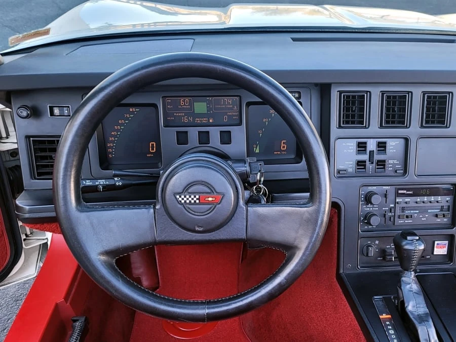 1986 Chevrolet Corvette C4 - Image 5 of 18
