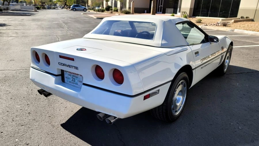 1986 Chevrolet Corvette C4 - Image 15 of 18