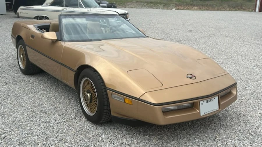 1986 Chevrolet Corvette C4 - Image 4 of 12