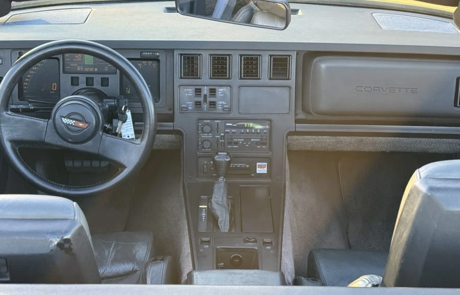 1986 Chevrolet Corvette C4 - Image 27 of 31