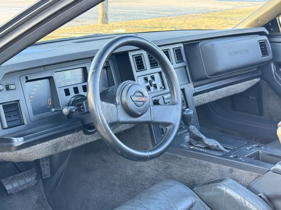 1986 Chevrolet Corvette C4 - Image 25 of 31