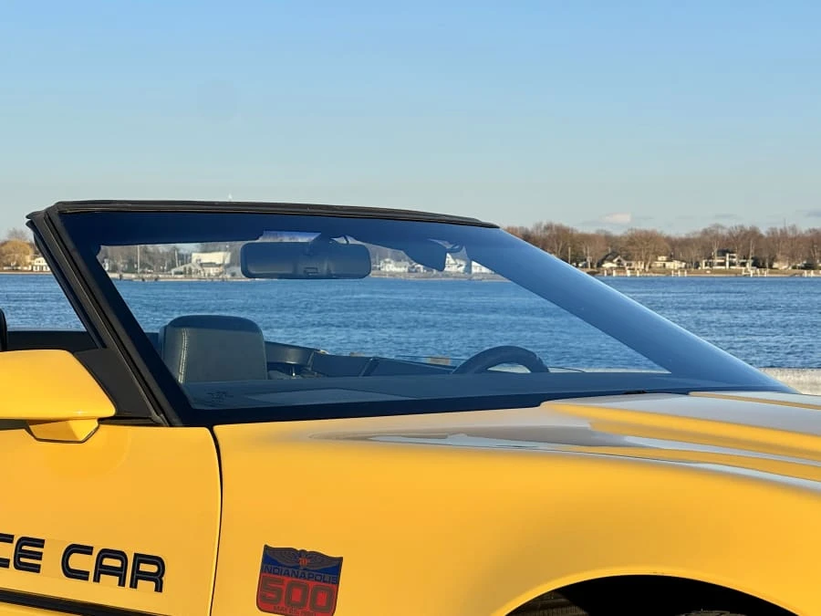 1986 Chevrolet Corvette C4 - Image 14 of 31