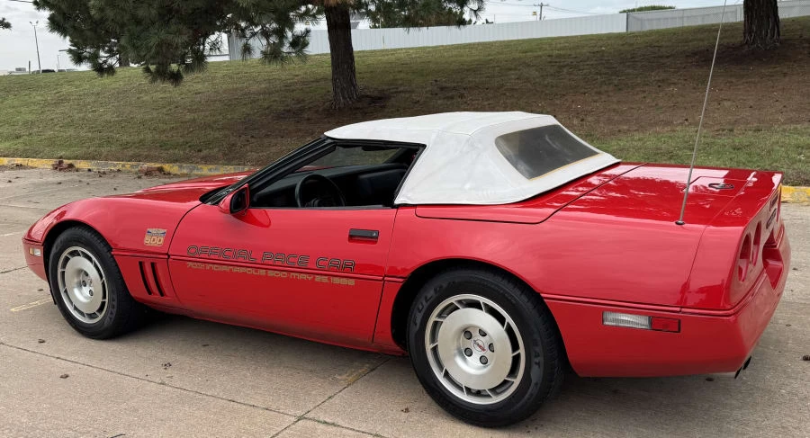 1986 Chevrolet Corvette C4 - Image 8 of 18