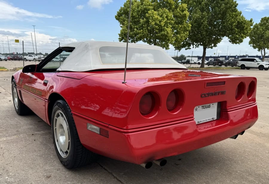 1986 Chevrolet Corvette C4 - Image 5 of 18