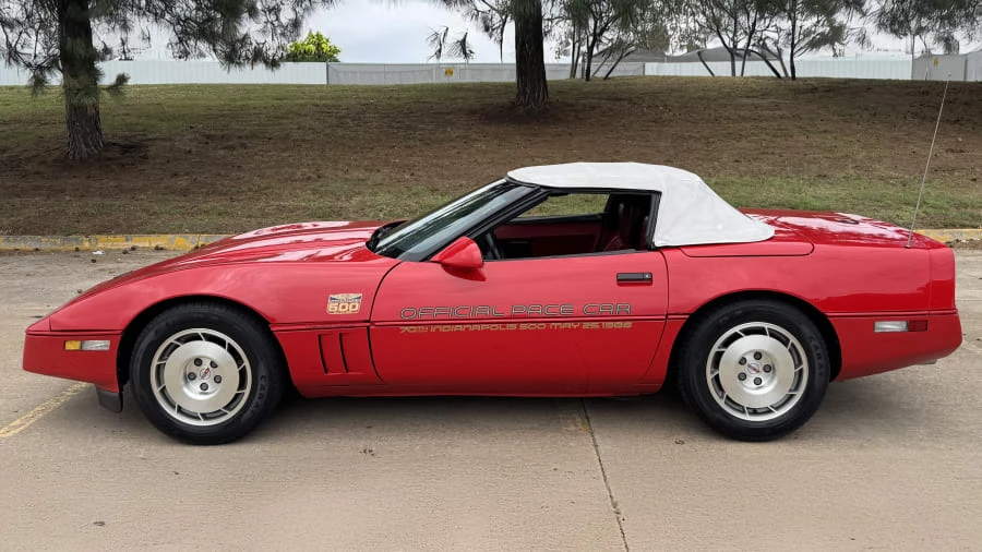 1986 Chevrolet Corvette C4 - Image 2 of 18