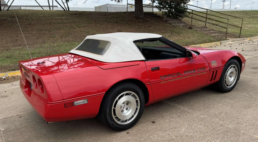 1986 Chevrolet Corvette C4 - Image 3 of 18