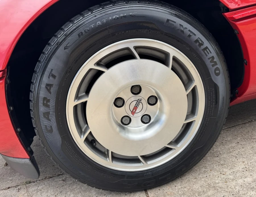 1986 Chevrolet Corvette C4 - Image 9 of 18