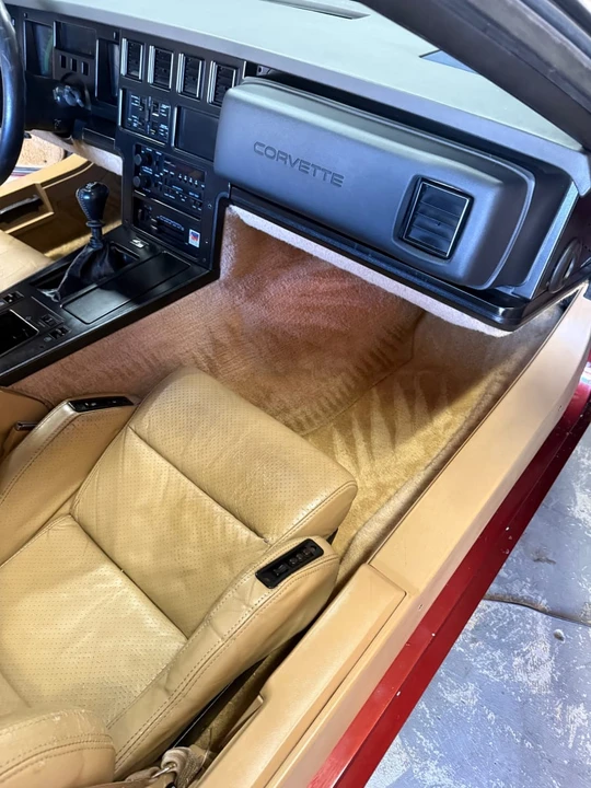 1986 Chevrolet Corvette C4 - Image 13 of 16