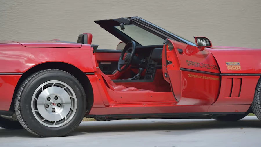1986 Chevrolet Corvette C4 - Image 12 of 30