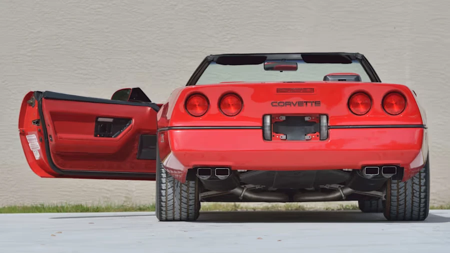 1986 Chevrolet Corvette C4 - Image 13 of 30