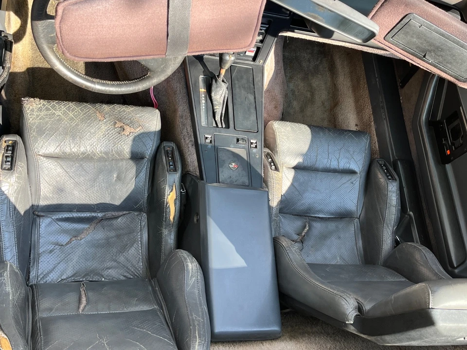 1986 Chevrolet Corvette C4 - Image 19 of 21