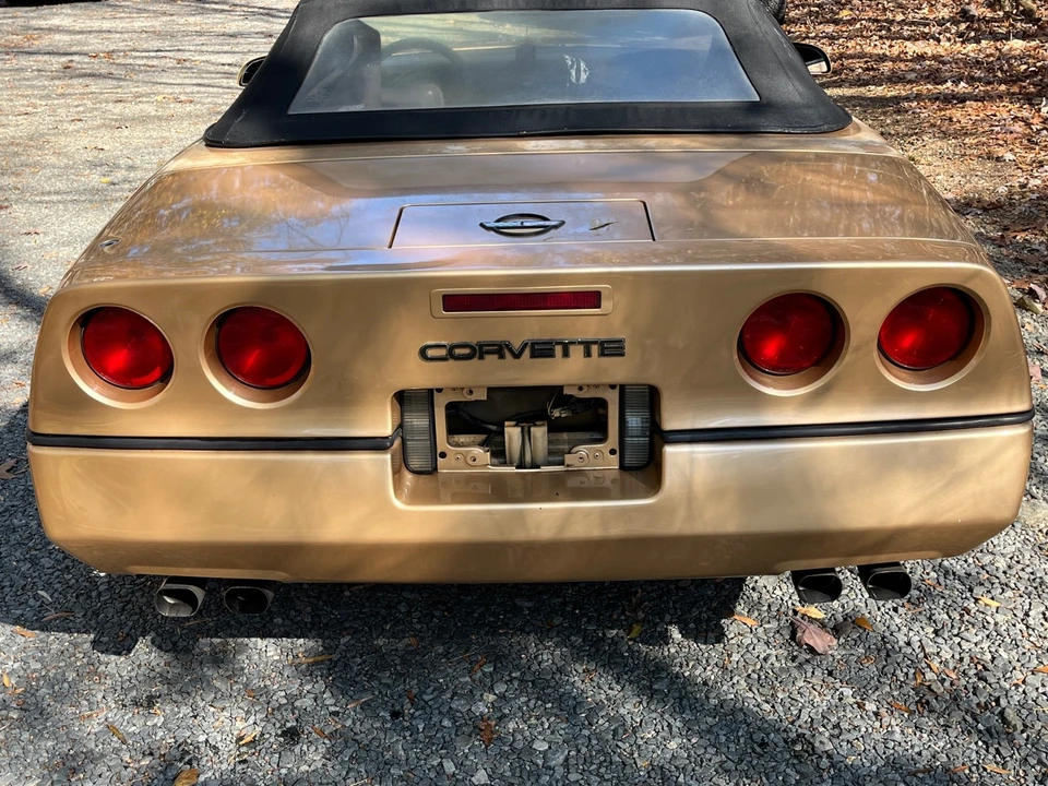 1986 Chevrolet Corvette C4 - Image 11 of 21