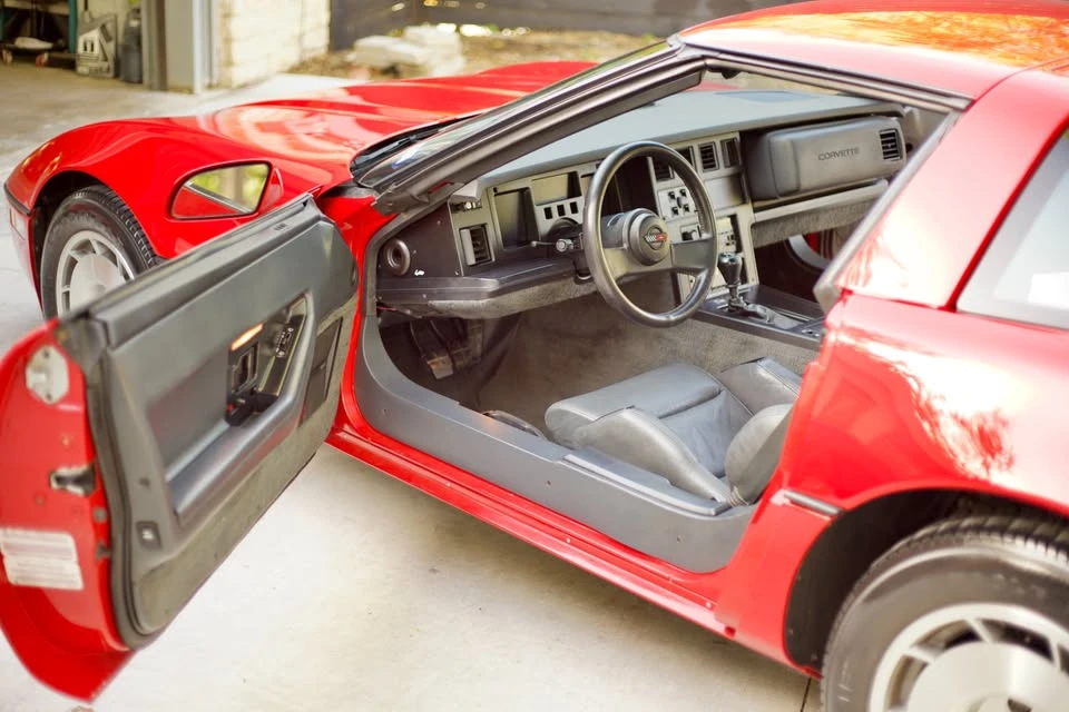1986 Chevrolet Corvette C4 - Image 11 of 16