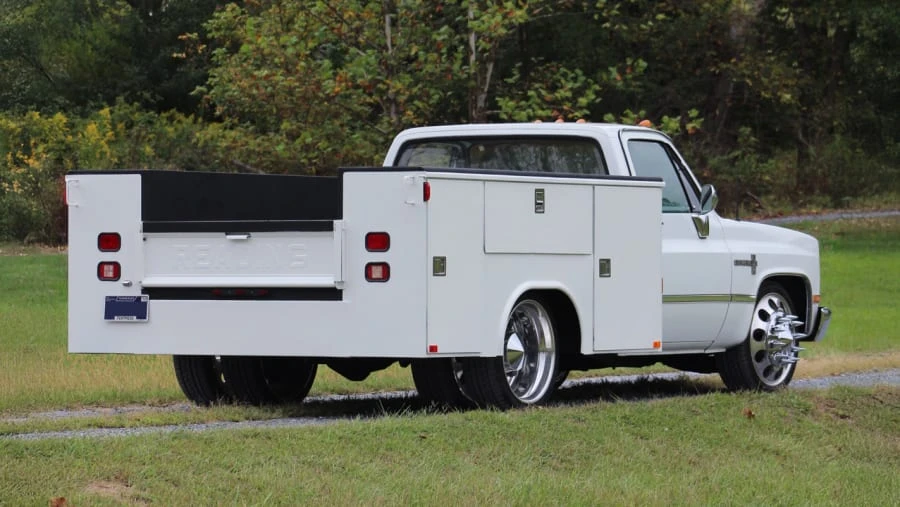 1986 Chevrolet C/K 3rd Gen - Image 2 of 10