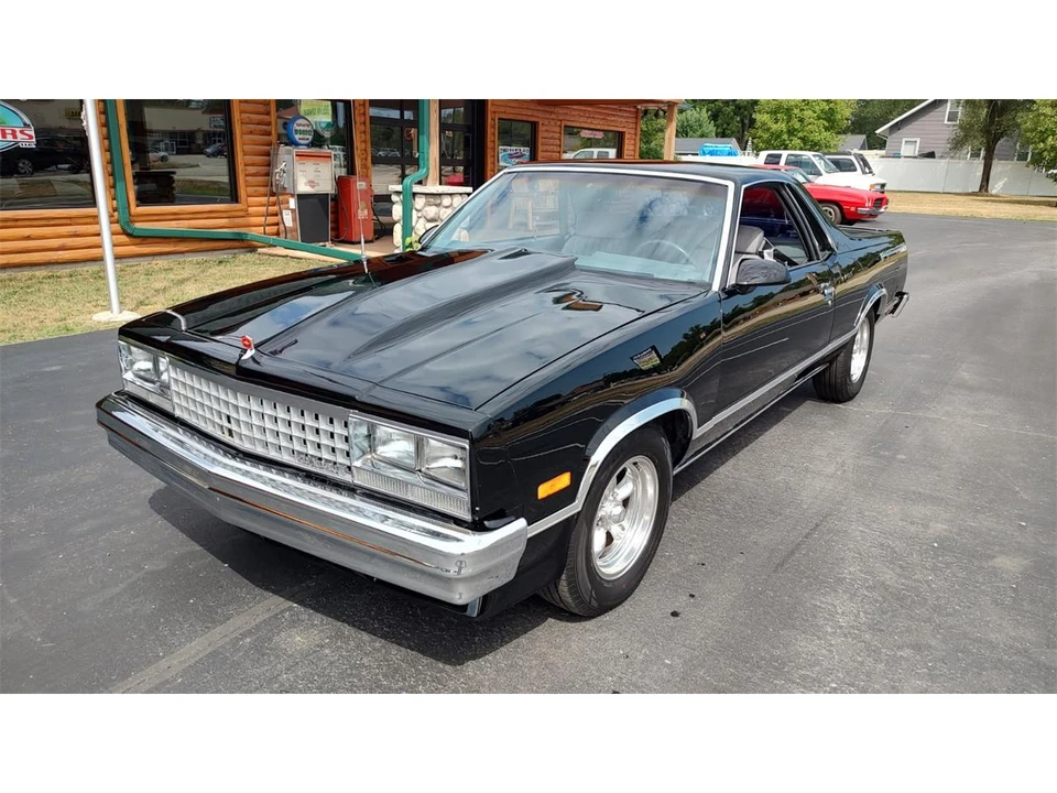 1986 Chevrolet El Camino 5th Gen - Image 2 of 31