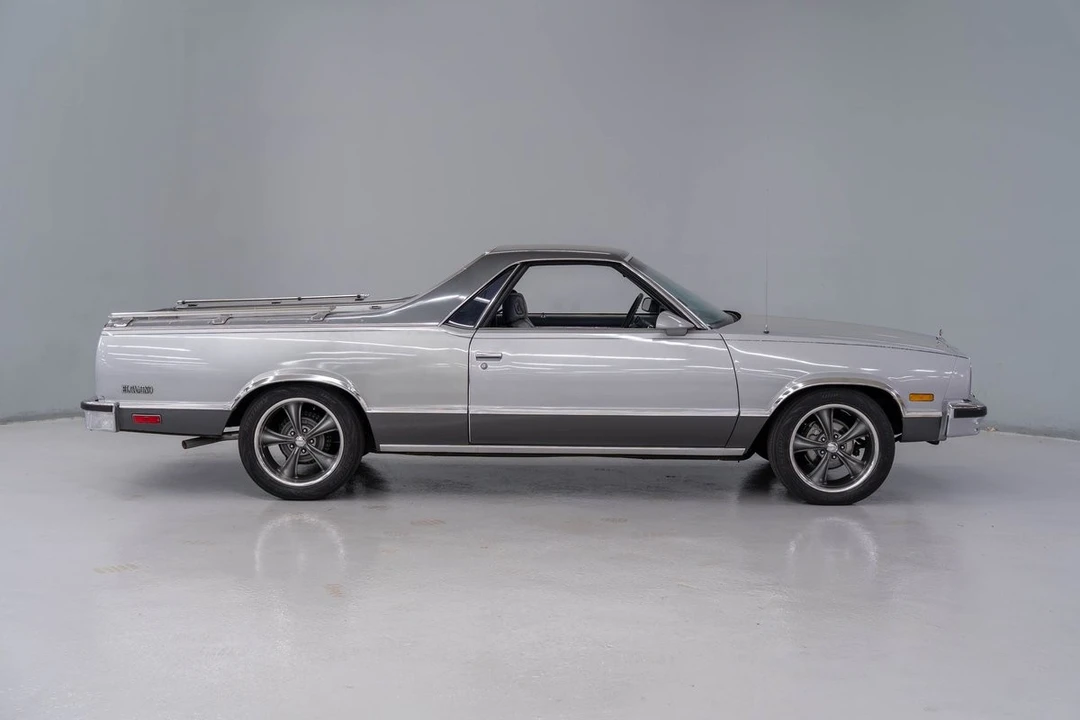 1986 Chevrolet - Image 8 of 31