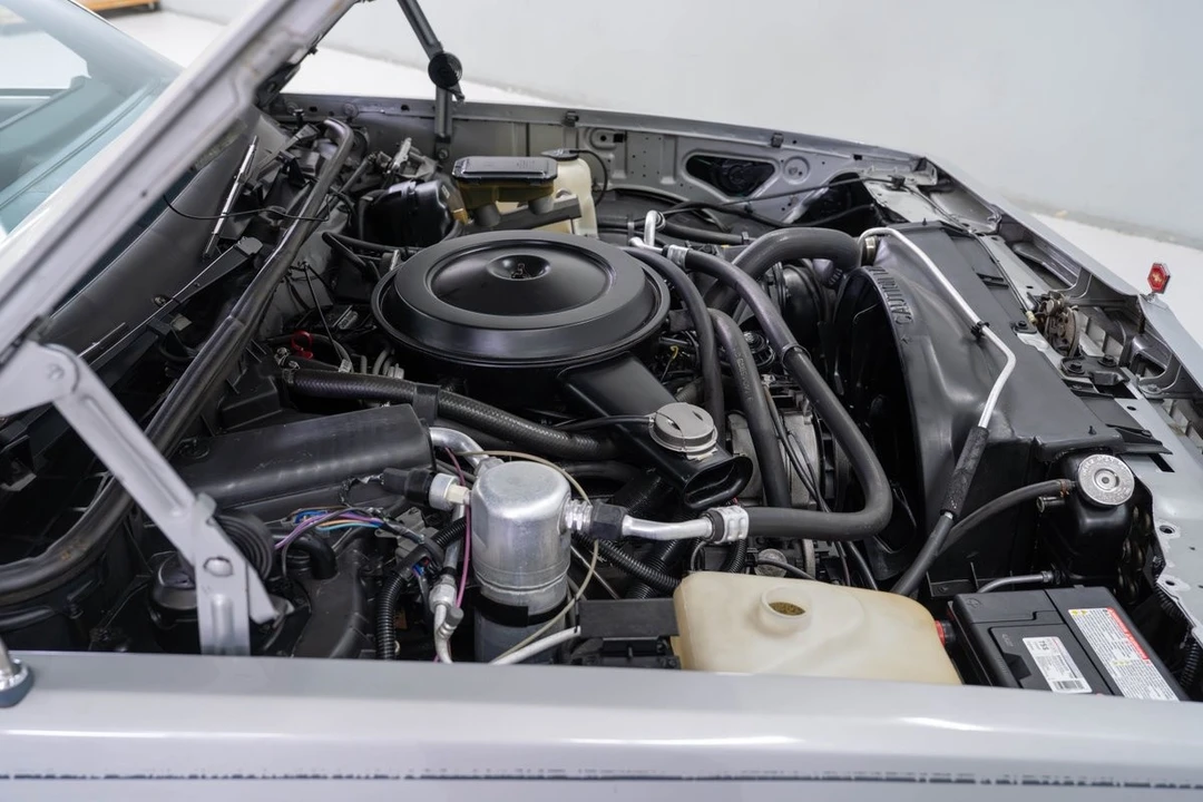 1986 Chevrolet - Image 30 of 31