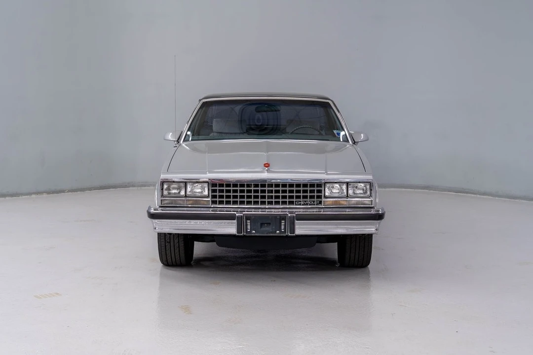 1986 Chevrolet - Image 5 of 31