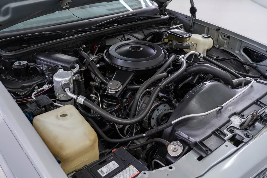 1986 Chevrolet - Image 31 of 31
