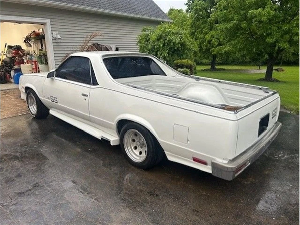 1986 Chevrolet El Camino 5th Gen - Image 3 of 17