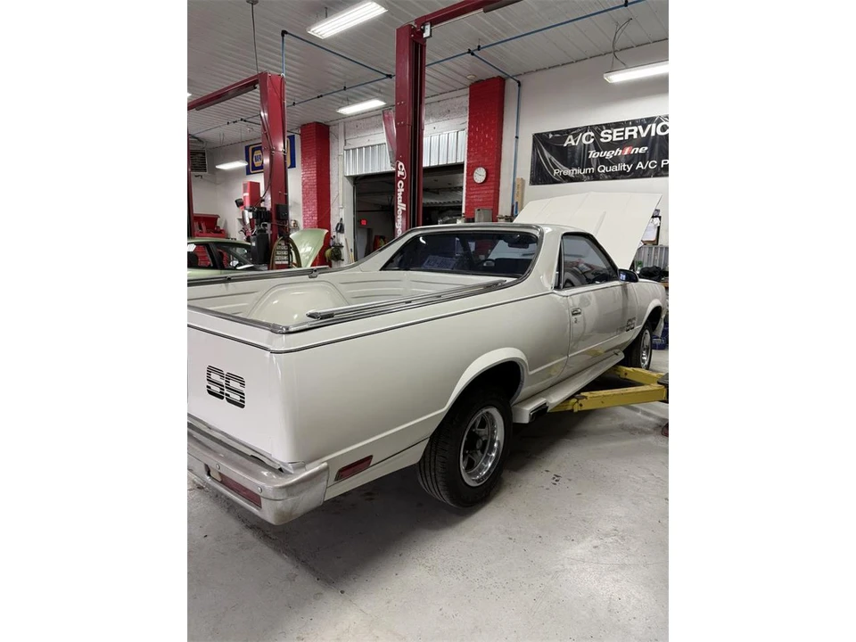 1986 Chevrolet El Camino 5th Gen - Image 14 of 17