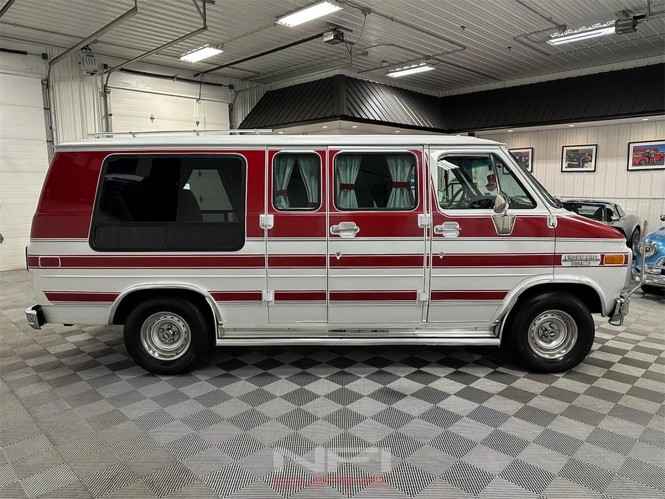 1986 Chevrolet G-Series Van - Image 7 of 31