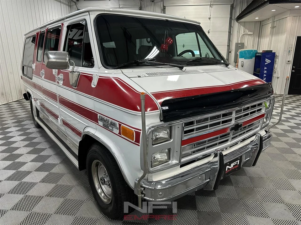 1986 Chevrolet G-Series Van - Image 5 of 31