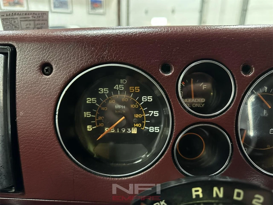 1986 Chevrolet G-Series Van - Image 26 of 31