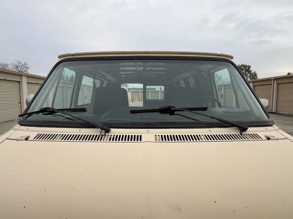 1986 Chevrolet G-Series Van - Image 23 of 31