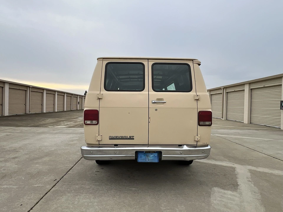 1986 Chevrolet G-Series Van - Image 5 of 31