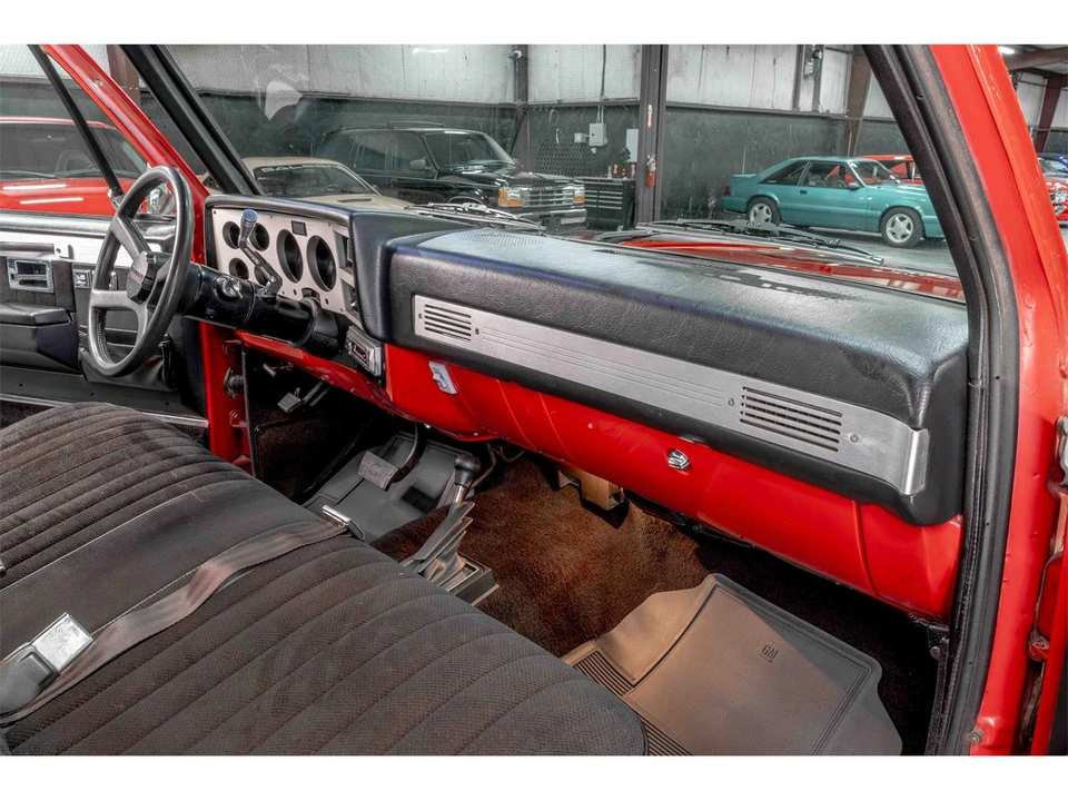 1986 Chevrolet C/K 3rd Gen - Image 17 of 21