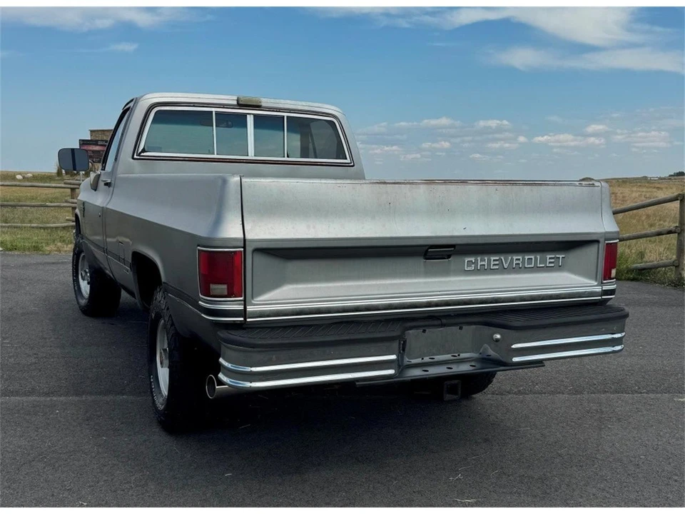 1986 Chevrolet C/K 3rd Gen - Image 4 of 30