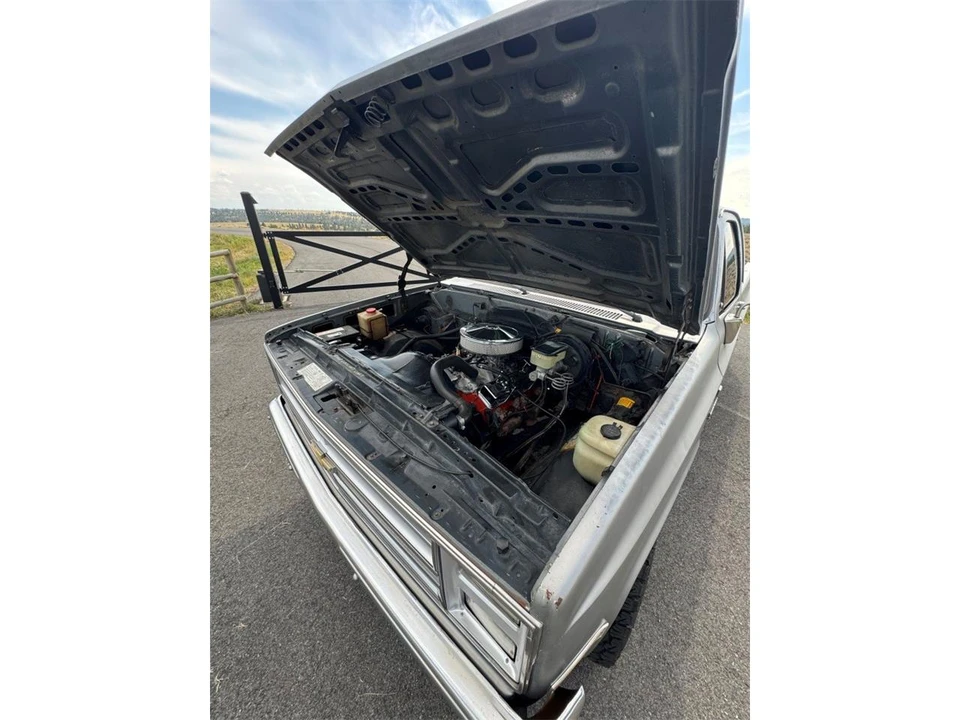 1986 Chevrolet C/K 3rd Gen - Image 17 of 30