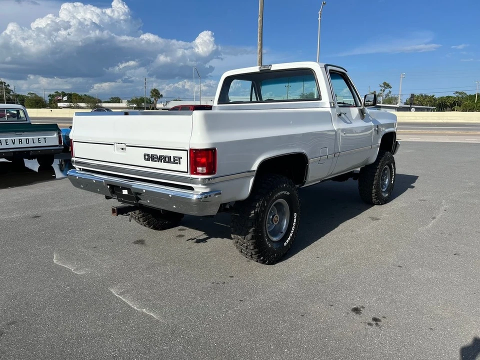 1986 Chevrolet C/K 3rd Gen - Image 6 of 31