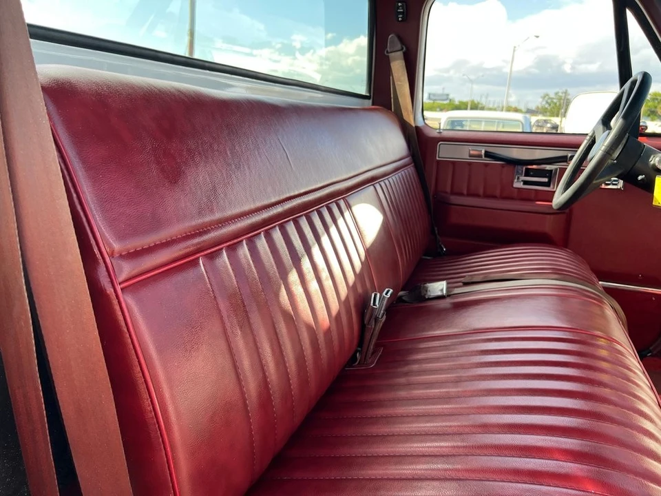 1986 Chevrolet C/K 3rd Gen - Image 17 of 31