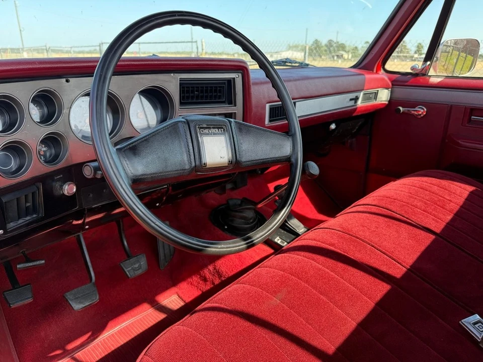 1986 Chevrolet - Image 15 of 31