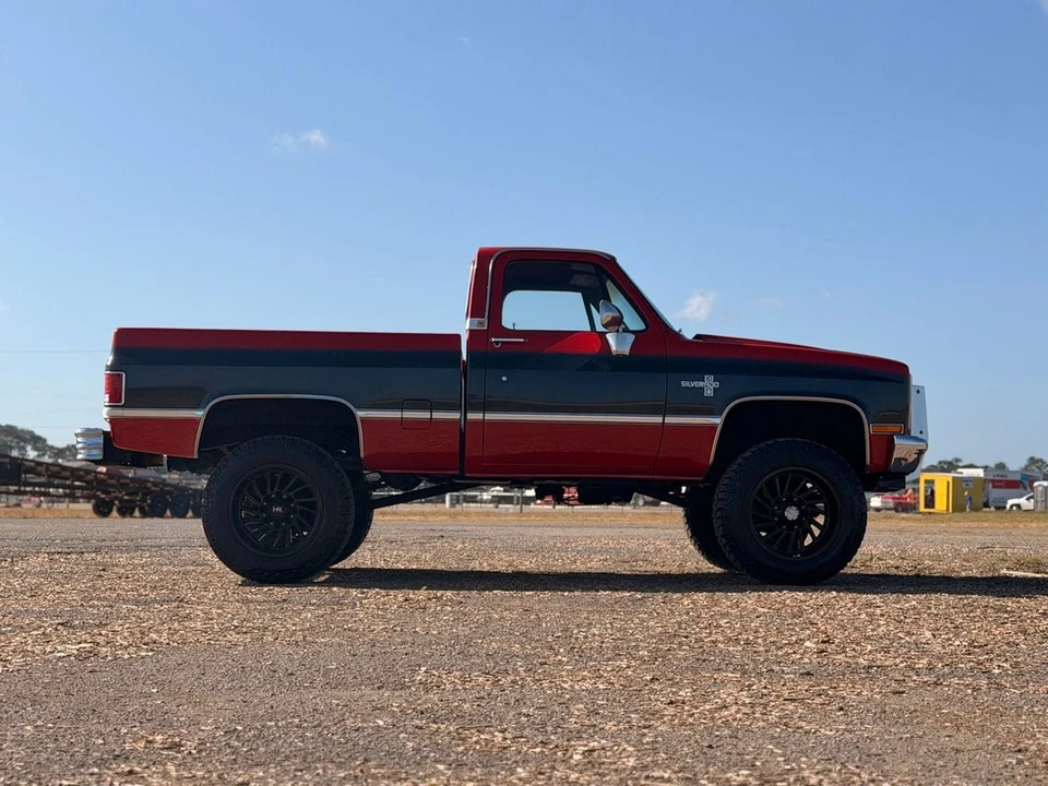 1986 Chevrolet - Image 7 of 31