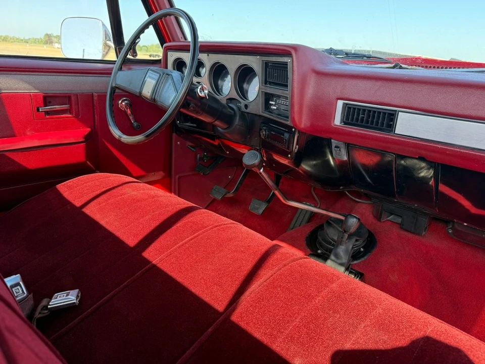 1986 Chevrolet - Image 19 of 31