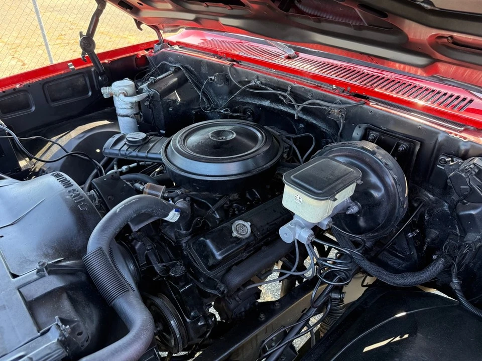 1986 Chevrolet - Image 11 of 31