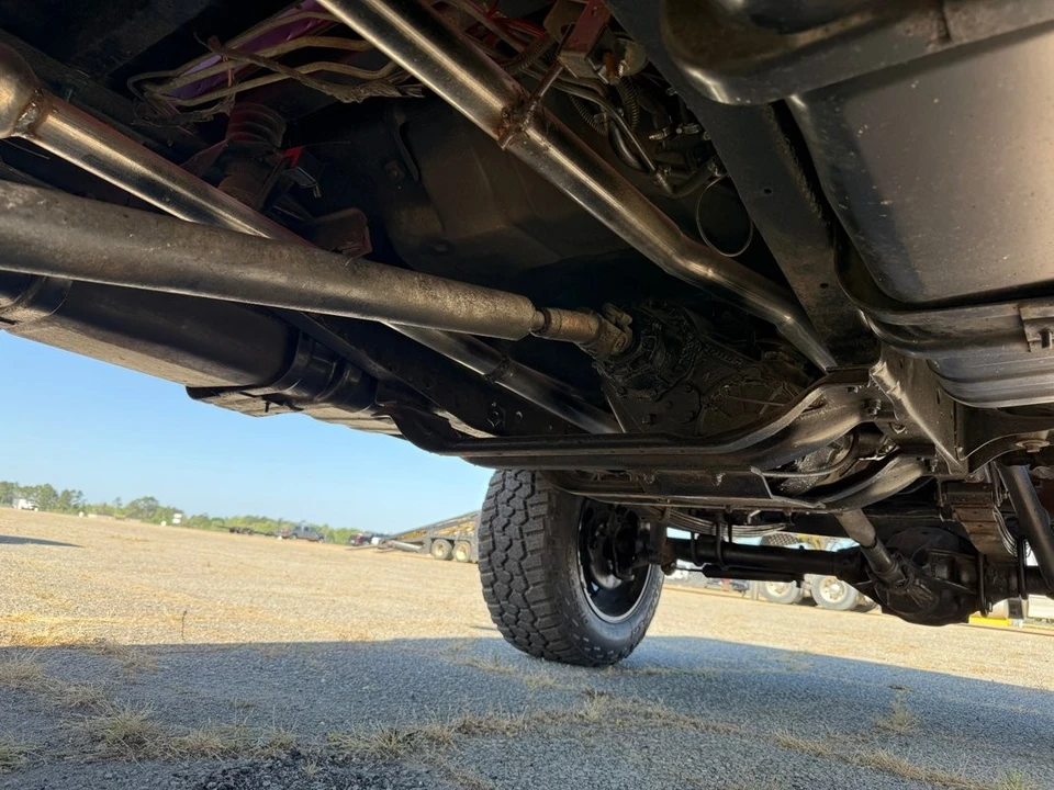 1986 Chevrolet - Image 28 of 31