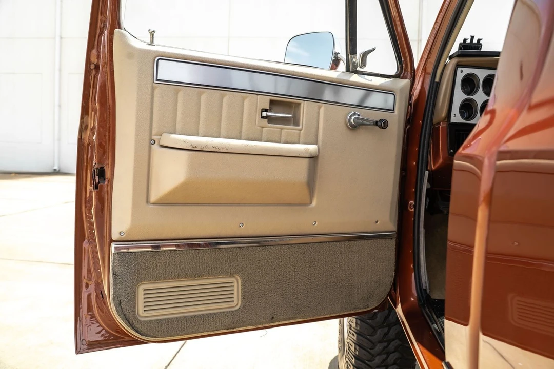 1986 Chevrolet C/K 3rd Gen - Image 18 of 31