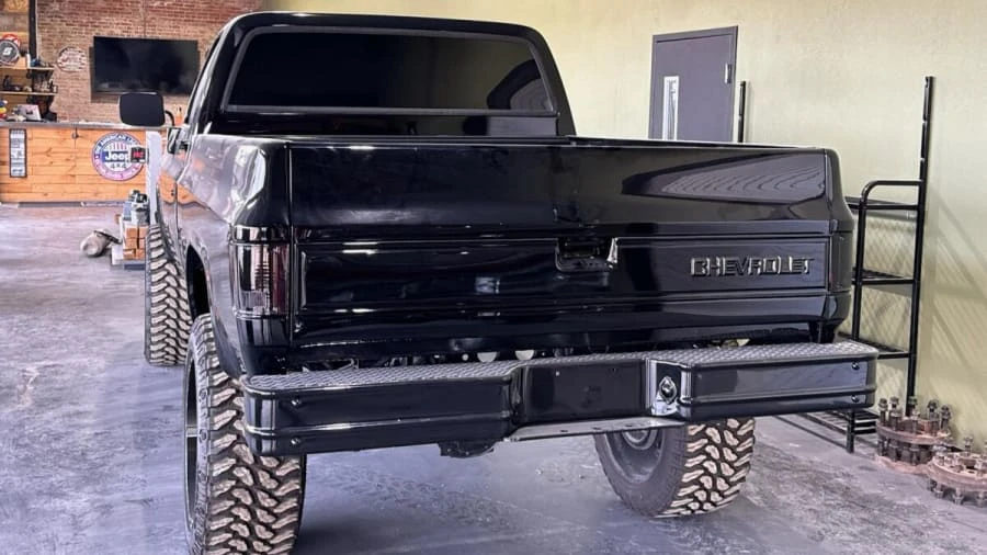 1986 Chevrolet C/K 3rd Gen - Image 3 of 14