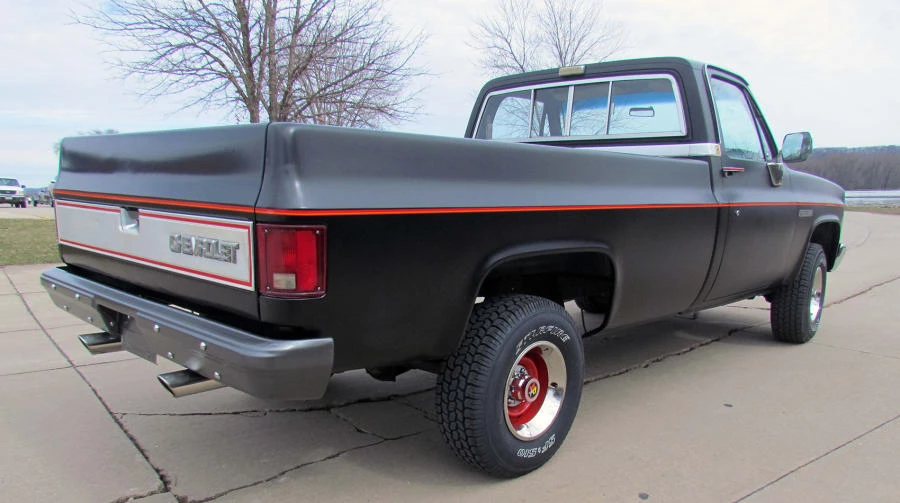 1986 Chevrolet C/K 3rd Gen - Image 3 of 10