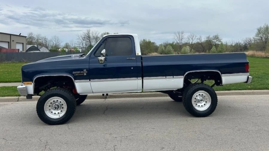 1986 Chevrolet C/K 3rd Gen - Image 2 of 20