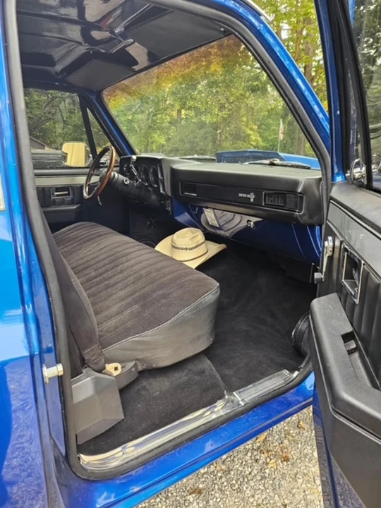 1986 Chevrolet C/K 3rd Gen - Image 6 of 10