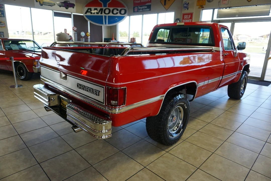 1986 Chevrolet C/K 3rd Gen - Image 10 of 21