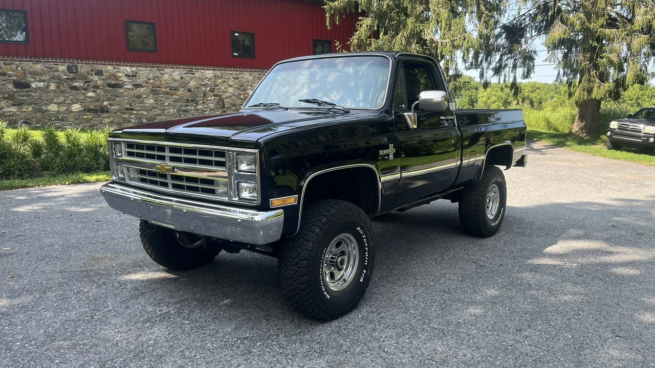 1986 Chevrolet C/K 3rd Gen - Image 2 of 31