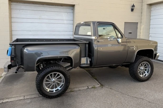1986 Chevrolet C/K 3rd Gen - Image 3 of 7