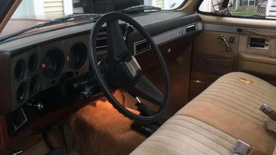 1986 Chevrolet C/K 3rd Gen - Image 4 of 5